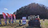 구보다 보통형 콤바인, 울진 경축순환특구 콩 수확 시연서 호평